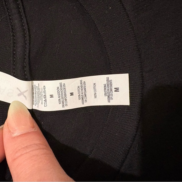 Taylor Swift Medium Black Graphic Tee “Burning all of the witches…” short sleeve - Picture 5 of 7